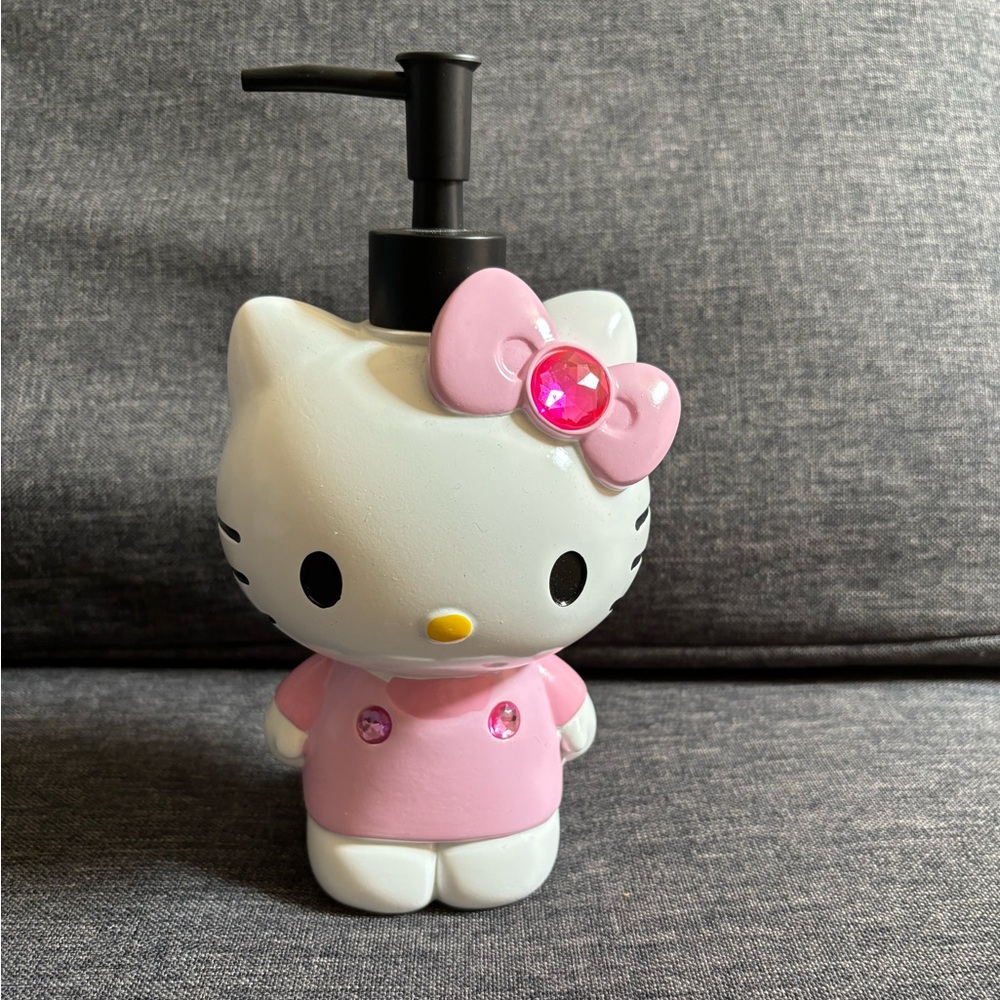 Hello Kitty Soap dispenser